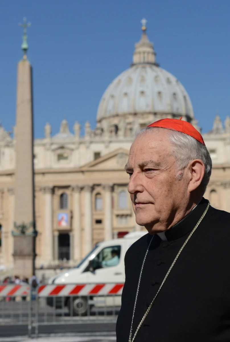 „Uważam, że nasza wiara jest wielkim bogactwem dla wszystkich ludzi. Jesteśmy powołani do czegoś więcej niż do dobrego jedzenia, jesteśmy powołani do szczęścia, do czynienia dobrze, do ubogacania świata naszą miłością – to jest wielkość człowieka” – mówi dla portalu Stacja7.pl kardynał Zenon Grocholewski.