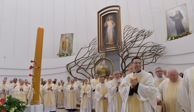 Kraków: Zarzuty za oblanie obrazu Jezusa Miłosiernego w Łagiewnikach