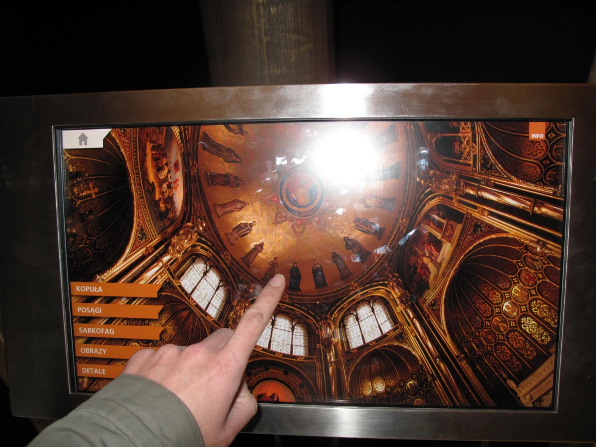 Nadchodząca majówka to wymarzony termin na wypad do Wielkopolski! Pierwsze atrakcje już dziś - w stolicy regionu otwarta zostanie "Brama Poznania", czyli centrum wiedzy o początkach naszej państwowości. Jednodniową wycieczkę śladami praprzodków poleca znawca regionu, reporter RMF FM Adam Górczewski.