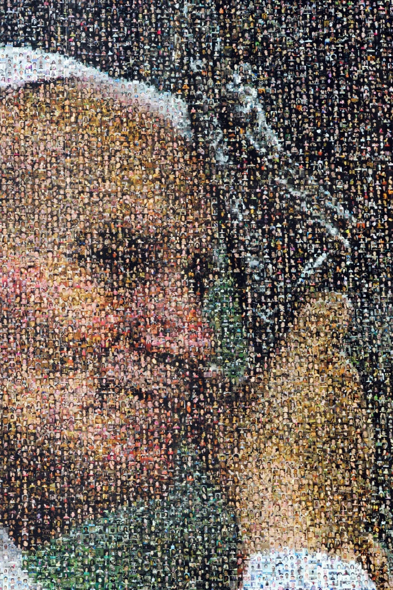 Prawie tysiąc wiernych wzięło udział w uroczystym umieszczeniu relikwii św. Jana Pawła II w polskim kościele pod wezwaniem Matki Bożej Górników w Waziers na północy Francji. Proboszczem jest tam ksiądz Franciszek Wojtyła, daleki kuzyn kanonizowanego papieża. 