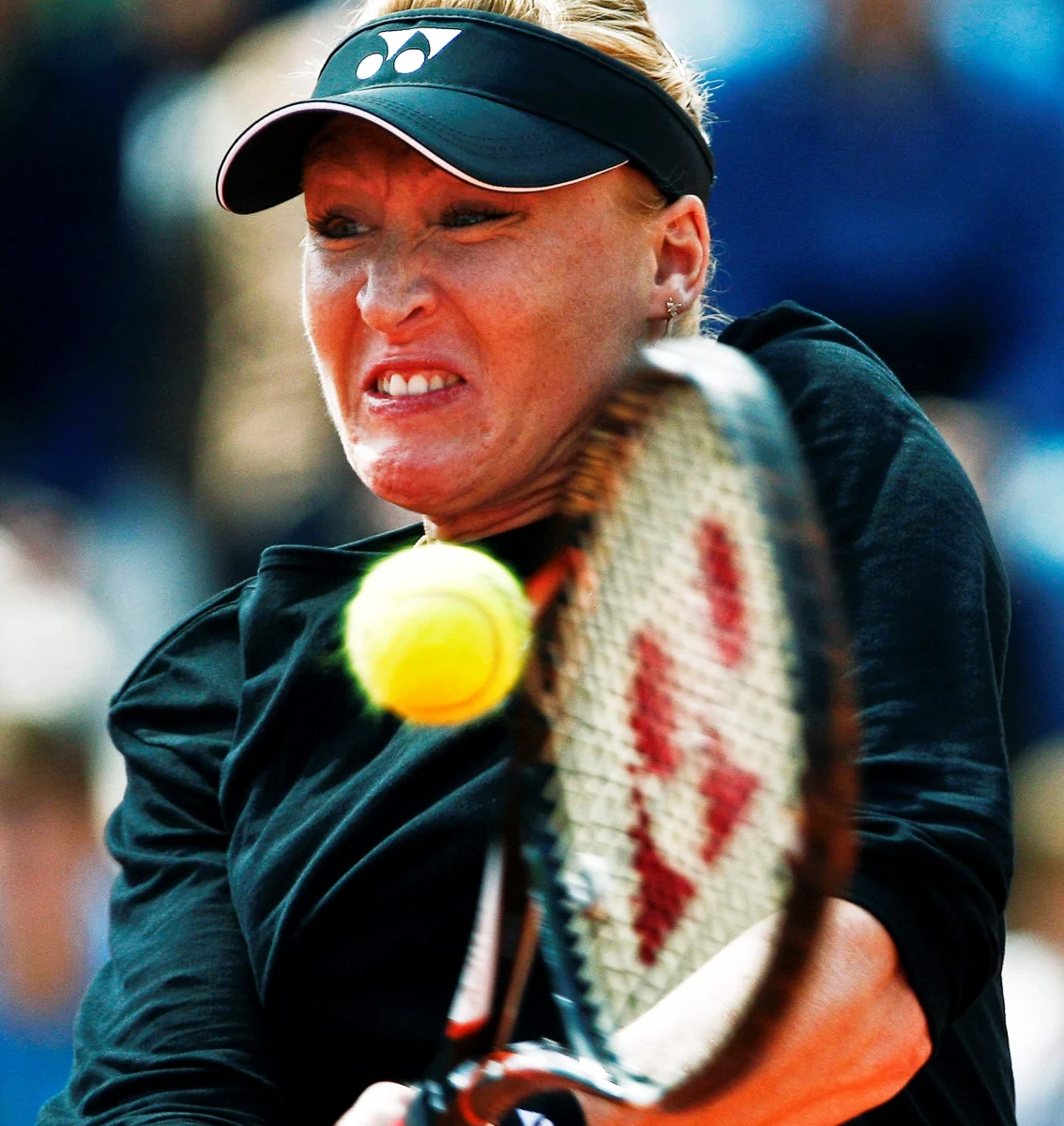 W wieku 30 lat zmarła tenisistka Elena Baltacha. W najlepszym momencie swojej kariery zajmowała 49.miejsce w rankingu WTA. Przez kilka miesięcy walczyła z rakiem wątroby. 