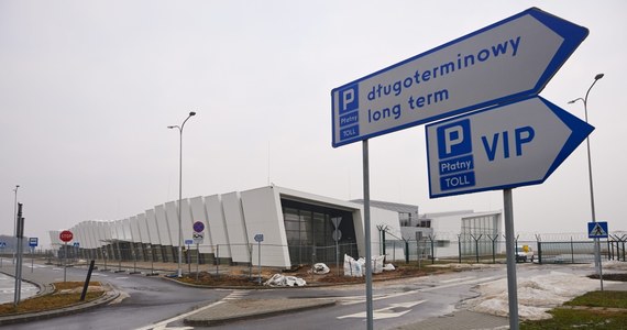 Sąd Rejonowy Gdańsk-Północ ogłosił upadłość Portu Lotniczego Gdynia-Kosakowo - dowiedział się reporter RMF FM Kuba Kaługa. Wnioskowała o to sama spółka, po tym jak Komisja Europejska kazała jej zwrócić pieniądze, które dostała od samorządów Gdyni i Kosakowa.