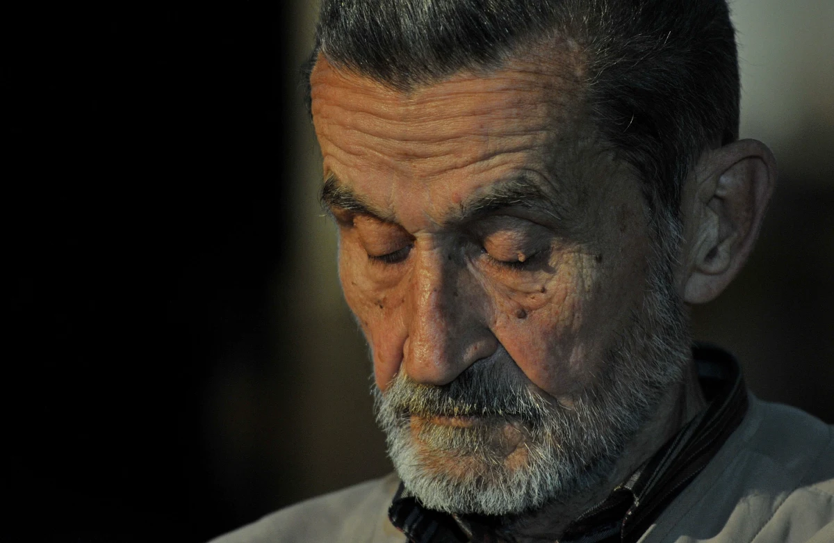 Zmarł Marek Nowakowski, jeden z najciekawszych polskich pisarzy ostatniego półwiecza, scenarzysta, publicysta "Gazety Polskiej Codziennie". O śmierci pisarza poinformował Jacek Moskwa, prezes Warszawskiego Oddziału Stowarzyszenia Pisarzy Polskich.   