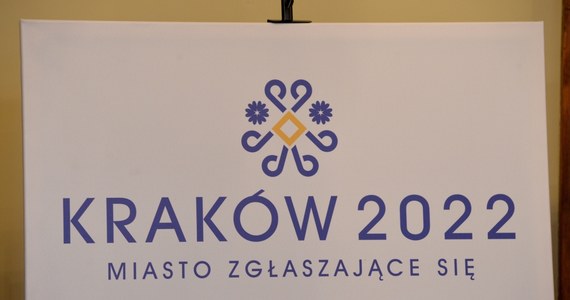 Krakowski sąd odrzucił wniosek koordynatora Inicjatywy Kraków Przeciw Igrzyskom Tomasza Leśniaka, który uważał, że władze stolicy Małopolski łamią prawo, prowadząc kampanię przed referendum dot. zimowych igrzysk olimpijskich. Leśniak w swoim wniosku podkreślił, że kłamliwe jest hasło "Bo igrzyska to metoda na smog". Znalazło się ono na billboardach i w materiałach promujących organizację przez Kraków ZIO 2022.