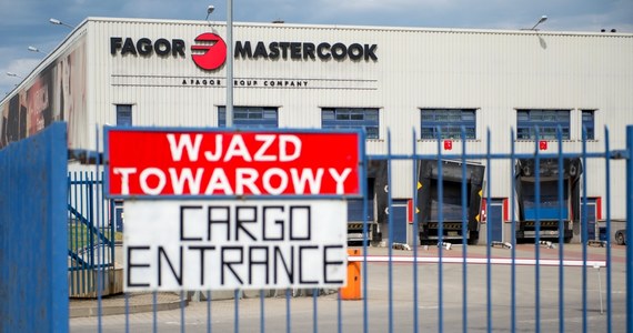 15 czerwca ruszy produkcja we wrocławskich zakładach FagorMastercook - zapowiedziała syndyk spółki Teresa Kalisz. W środę syndyk podpisała umowę na produkcję sprzętu AGD wartą 86 mln złotych. 