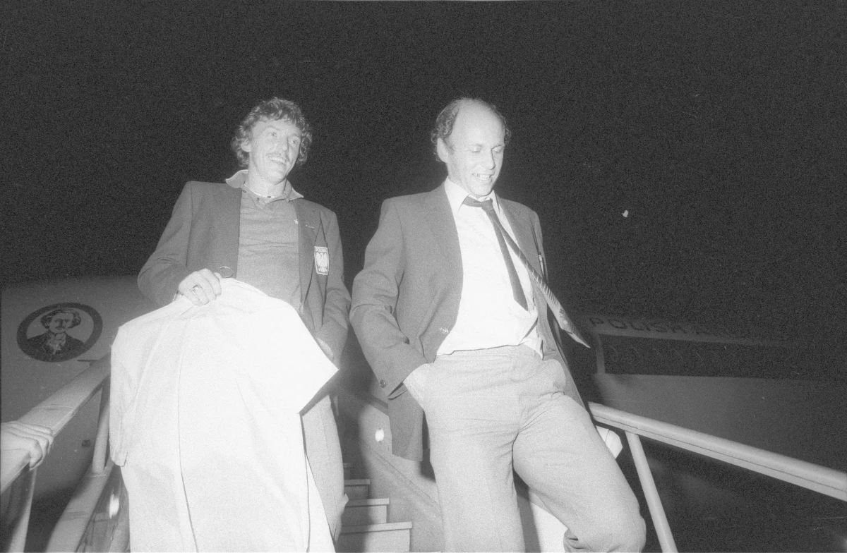 W piątek do kin trafi dokument "Mundial. Gra o wszystko", opowiadający o polskim udziale w Mistrzostwach Świata w Piłce Nożnej w 1982 roku. Bohaterami filmu są m.in. Zbigniew Boniek, Grzegorz Lato oraz trener Antoni Piechniczek. 