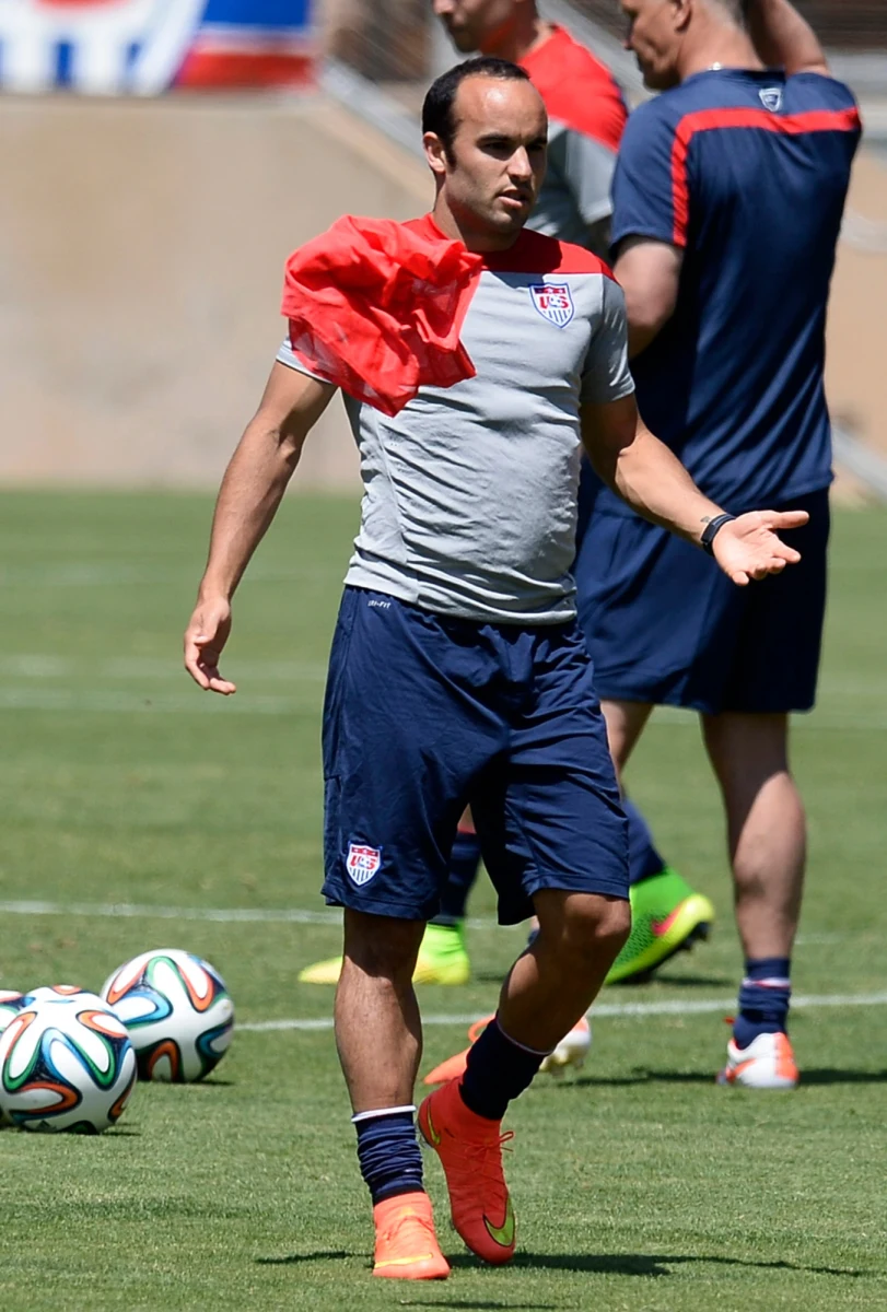 Gwiazdor piłkarskiej reprezentacji Stanów Zjednoczonych Landon Donovan nie wystąpi na mistrzostwach świata w Brazylii. Selekcjoner Juergen Klinsmann nie znalazł dla niego miejsca w 23-osobowej kadrze. Miał to być jego czwarty mundial w karierze.