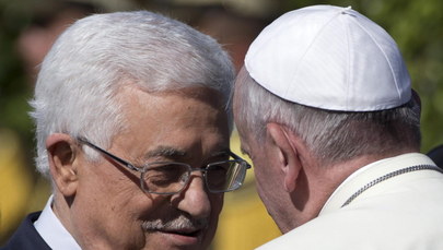 Peres i Abbas przyjęli zaproszenie do Watykanu