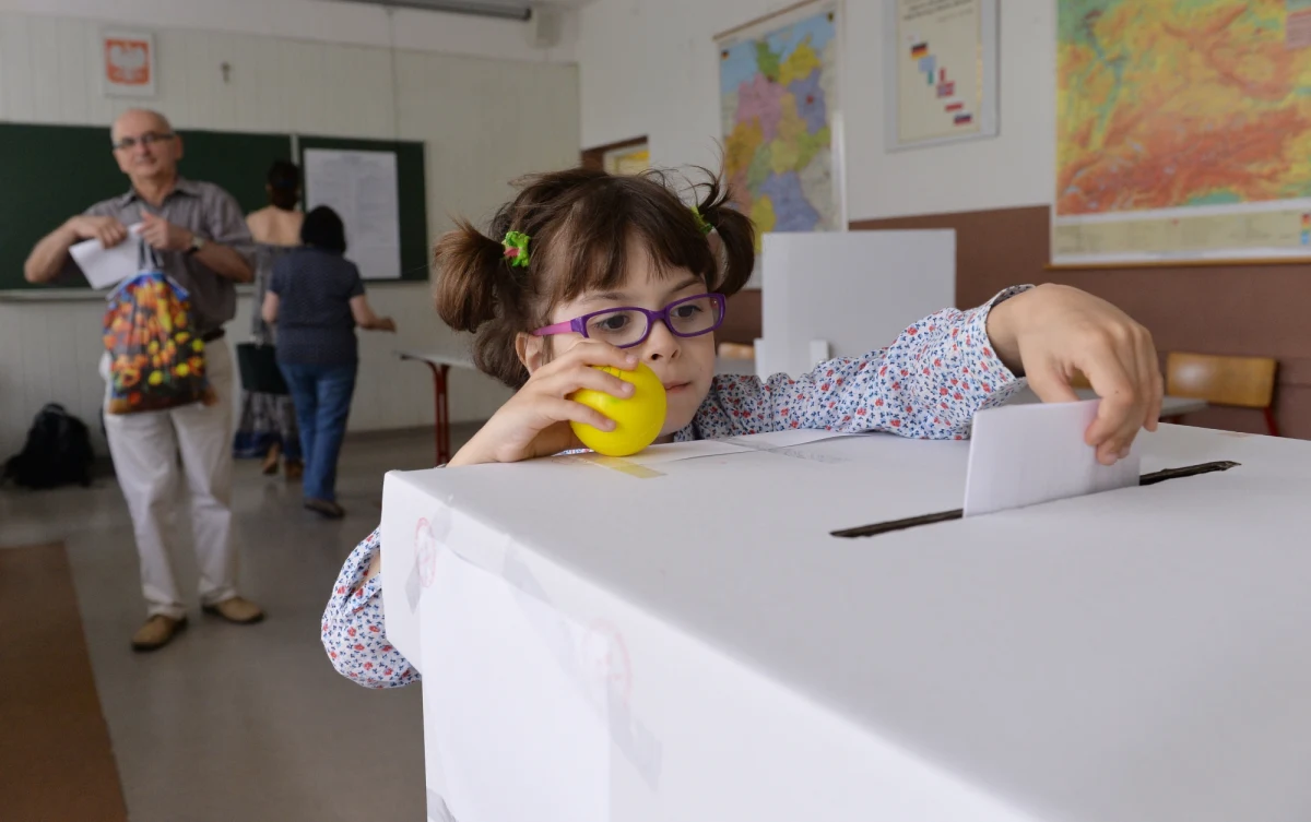 "Tragedia. Jestem załamany" - tak burmistrz Zakopanego Janusz Majcher skomentował na gorąco wyniki krakowskiego referendum ws. organizacji zimowych igrzysk olimpijskich w 2022 roku. Na "nie" zagłosowało prawie 70 proc. krakowian. Prezydent Krakowa Jacek Majchrowski zapowiedział wycofanie kandydatury miasta. Stolica Podhala najprawdopodobniej w przyszłości nie będzie się już natomiast starać o zimowe igrzyska.
