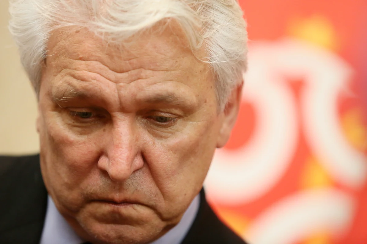 Tylko dwóch Polaków poznało smak mundialu zarówno z boiska, jak i z ławki trenerskiej. Byli to Henryk Kasperczak i Paweł Janas. Obaj o wiele lepsze mundialowe wspomnienia mają z czasów, gdy kopali piłkę. O tych trenerskich przygodach pewnie woleliby zapomnieć.