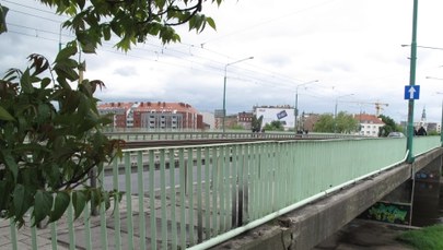 Poznań: Wybuch na moście. Dwóch chłopców poparzonych