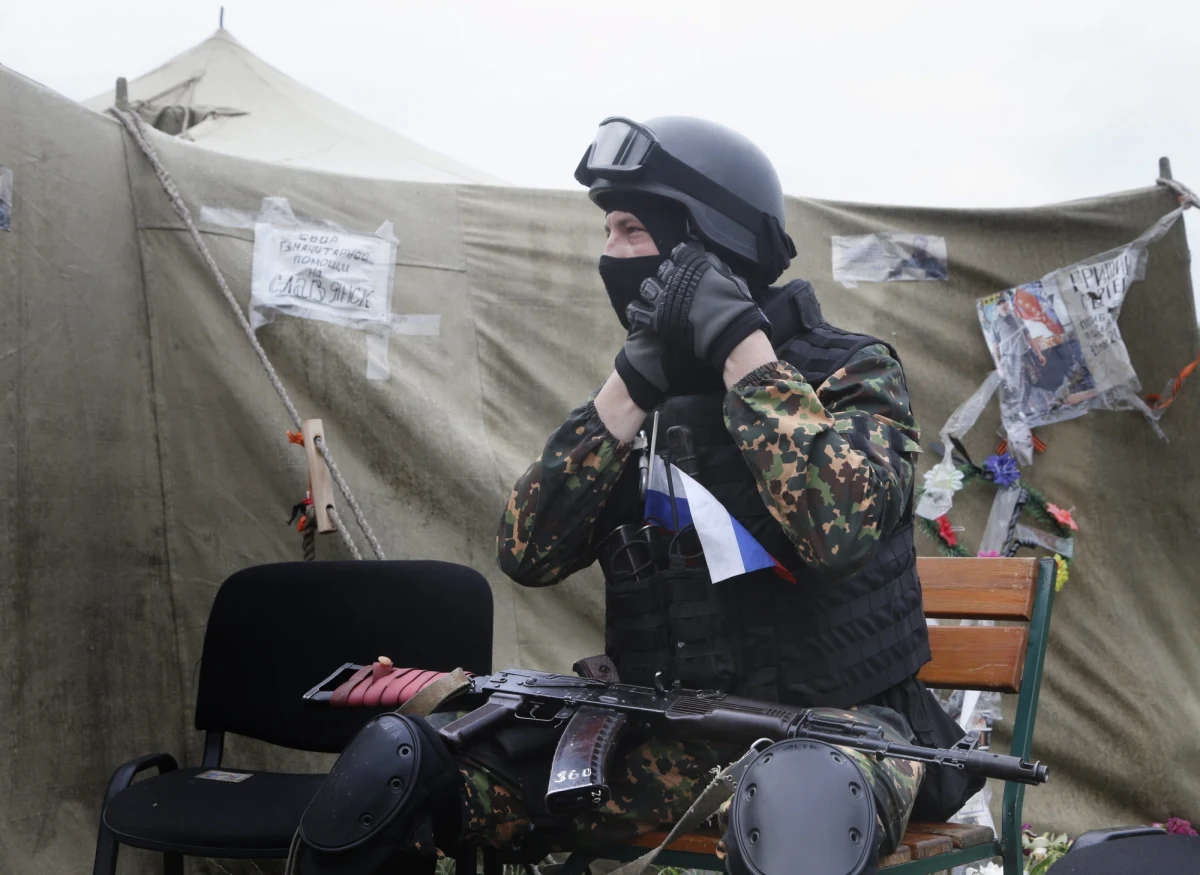 Członkowie zbrojnych formacji w obwodzie ługańskim na Ukrainie uwolnili czterech obserwatorów OBWE i nie zamierzają utrudniać im pracy - powiedział agencji Interfax lider Frontu Ludowego w obwodzie ługańskim Ołeksij Czmiłenko. Na razie nie ma potwierdzenia ze strony samej Organizacji Bezpieczeństwa i Współpracy w Europie.