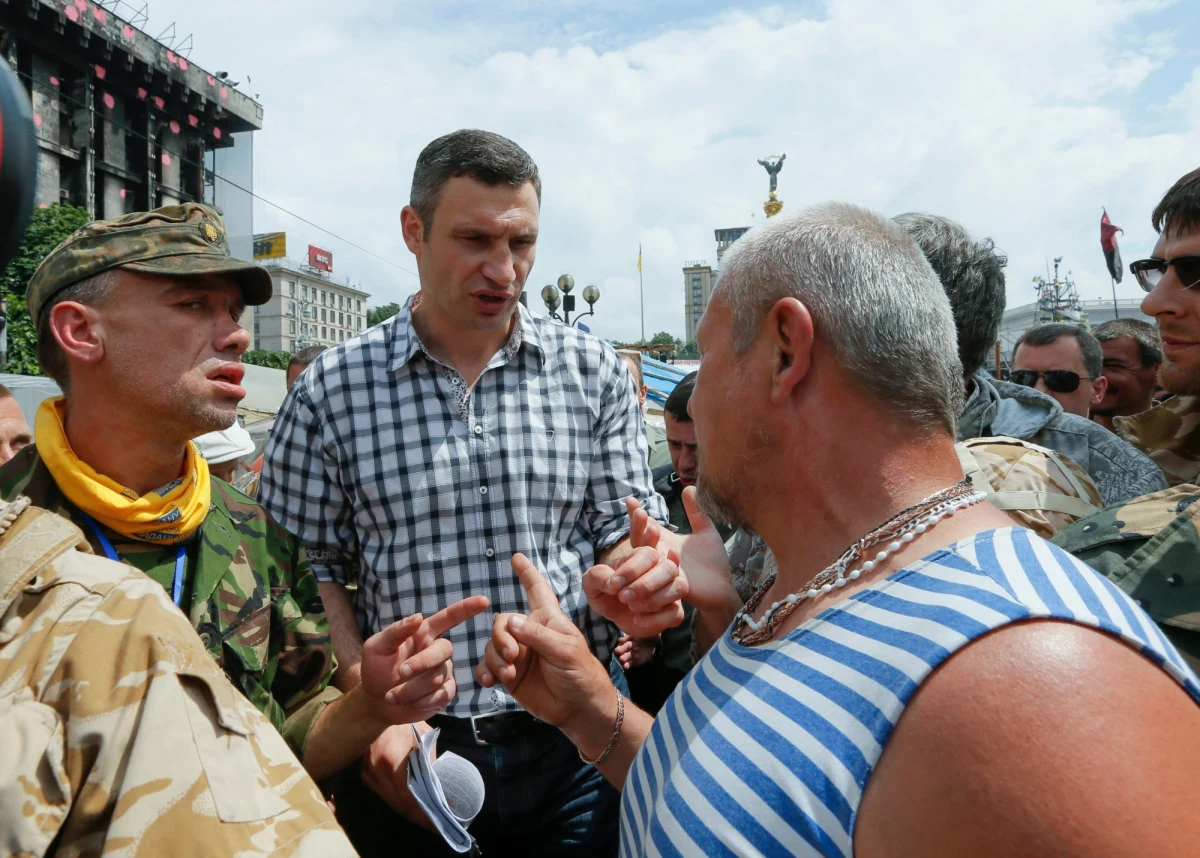 Zwycięzca wyborów na mera stolicy Ukrainy, Kijowa, znany bokser i przywódca partii Udar Witalij Kliczko oświadczył, że po ogłoszeniu oficjalnych wyników głosowania złoży przysięgę na Majdanie Niepodległości.  
