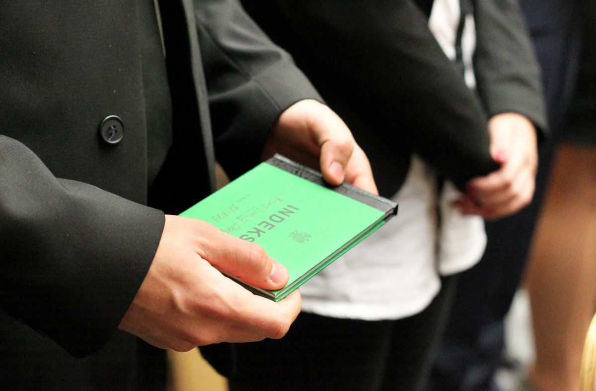 ​Gerontologia społeczna, ichtiologia morska czy muzyka użytkowa? Uniwersytety w całym kraju otwierają nowe kierunki studiów. Uczelnie rozpoczęły lub lada moment rozpoczną rekrutację. 