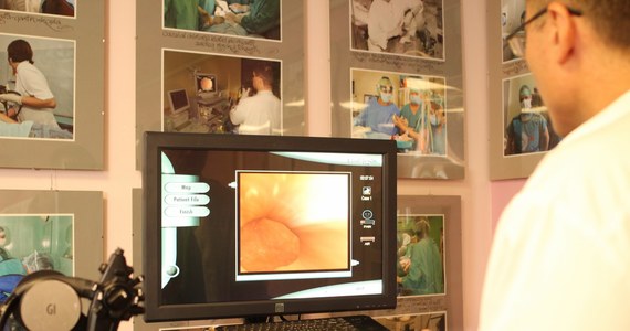 Do Kliniki Chirurgii Ogólnej i Małoinwazyjnej Miejskiego Szpitala Zespolonego w Olsztynie trafiły wirtualne symulatory. Takiego sprzętu nie ma żaden ośrodek medyczny w kraju. 