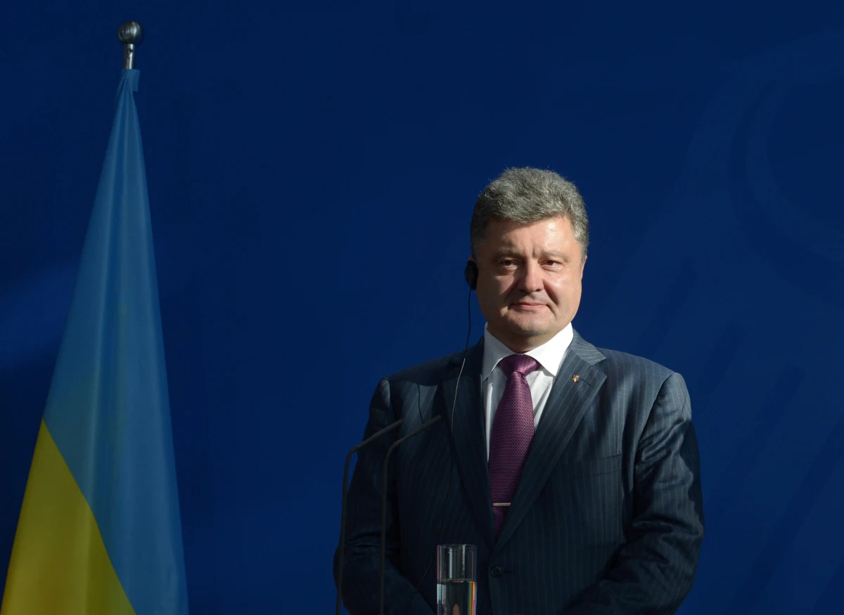 Petro Poroszenko został w Kijowie zaprzysiężony na prezydenta. Jest piątym szefem państwa od czasów zdobycia przez Ukrainę niepodległości w 1991 roku. W uroczystości, która odbyła się w gmachu parlamentu Ukrainy, uczestniczył m.in. prezydent Polski Bronisław Komorowski.