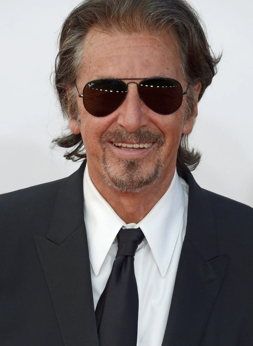 Wizyta Ala Pacino, niezapomnianego Michaela Corleone z "Ojca chrzestnego", zainauguruje we wrześniu w Warszawie serię spotkań publiczności z gwiazdami Hollywood, pod hasłem "An Evening with...". Ze znanymi osobistościami oprócz Polaków będą mieli okazję spotkać się również widzowie z zagranicy m.in. z Rosji i Wielkiej Brytanii.