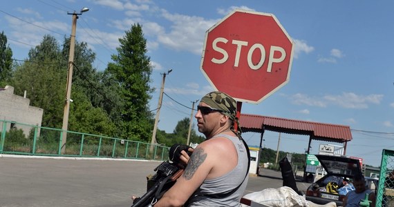 Separatyści zatrzymali na wschodzie Ukrainy zagranicznych najemników, wśród których są Polacy - twierdzi przedstawiciel władz samozwańczej Donieckiej Republiki Ludowej Myrosław Rudenko. Jego słowa cytuje rosyjska agencja Interfax. Polski MSZ nie potwierdza tych doniesień i nazywa je "czarnym PR".