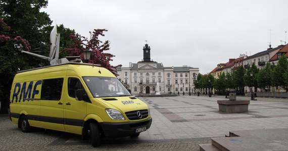 Bielsko-Biała, Rybnik, Tomaszów Mazowiecki, Czaplinek, Przedbórz, a może Przeworsk? To, dokąd pojadą "Fakty z Twojego Miasta" jak zwykle zależy tylko od Was! Głosowanie na RMF24.pl trwa do czwartku do godziny 12. Zapraszamy do zabawy!