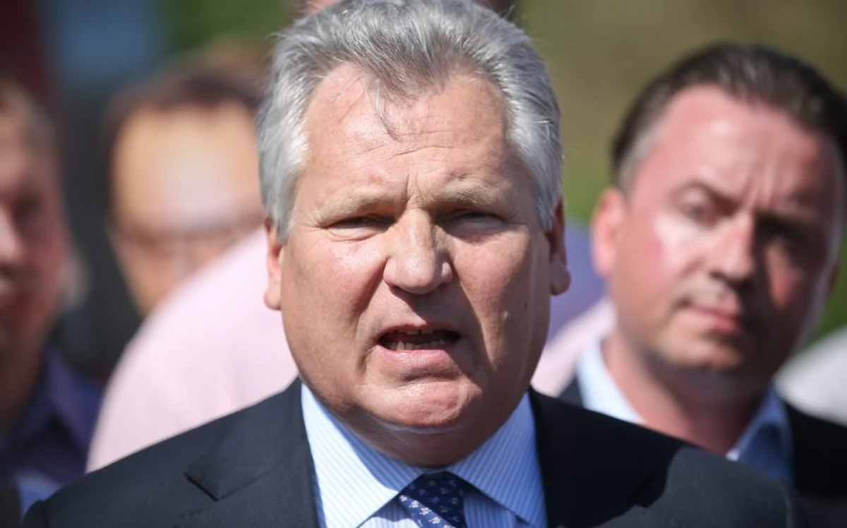 Klub PiS złoży wniosek o powołanie sejmowej komisji śledczej, która ma zbadać m.in. działania organów państwa w związku ze sprawą legalności majątku Aleksandra i Jolanty Kwaśniewskich - zapowiedzieli politycy Prawa i Sprawiedliwości.