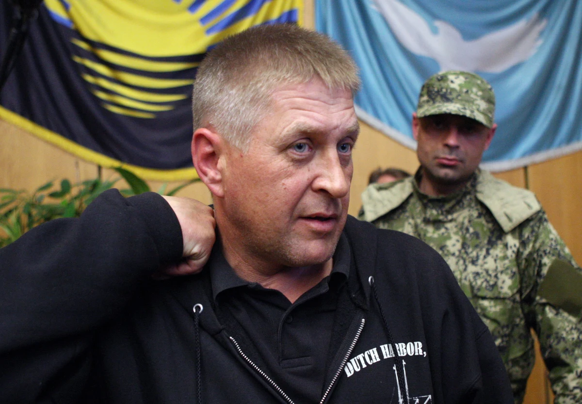 Samozwańczy mer Słowiańska na wschodniej Ukrainie Wiaczesław Ponomariow został usunięty ze stanowiska i aresztowany - doniosła rosyjska agencja ITAR-TASS. Separatyści nie potwierdzili jednak tej informacji.