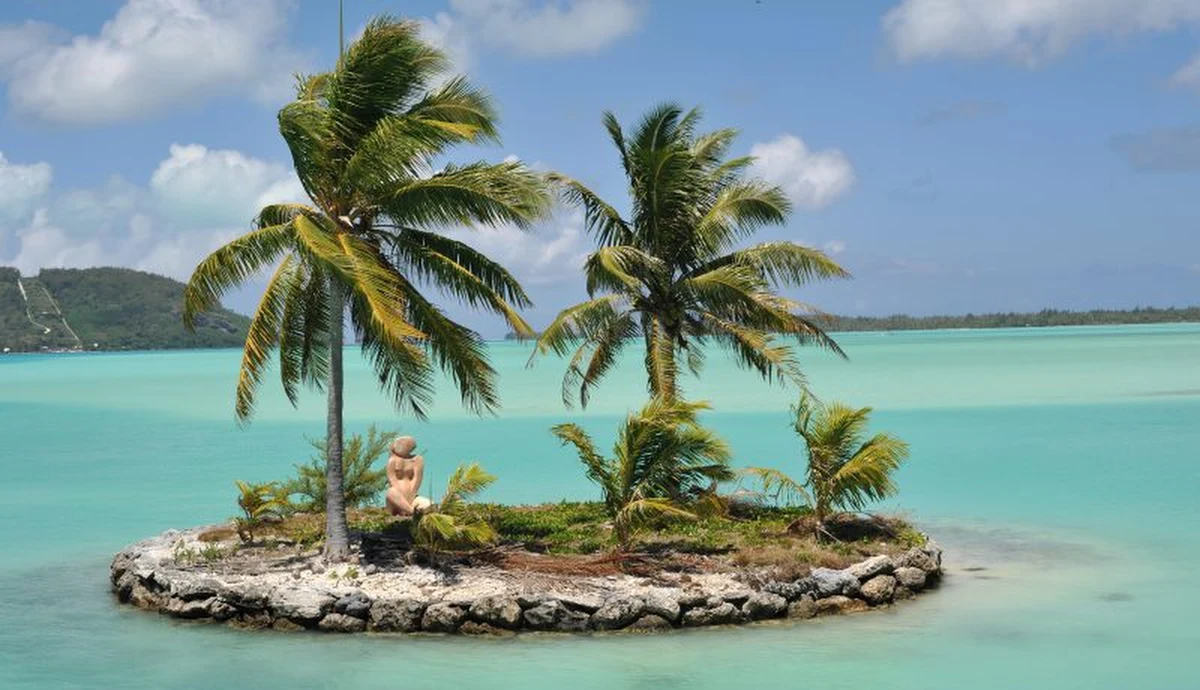 W 2013 roku posłowie wyjeżdżali służbowo za granicę 272 razy - za co podatnicy zapłacili ponad 3 miliony złotych. Wśród rutynowych wyjazdów do Brukseli czy sąsiednich krajów można też znaleźć podróże egzotyczne i drogie. Podobnie jak wśród posłów są i domatorzy, i obieżyświaty.