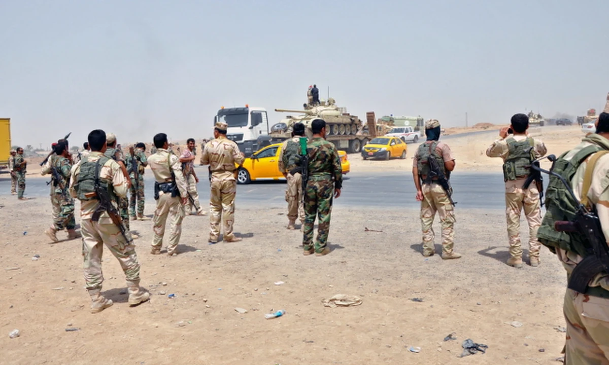 Amerykańskie firmy pracujące dla irackiego rządu w sektorze obronnym ewakuują swoich pracowników z bazy lotniczej w Baladzie. Zostaną  przewiezieni do Bagdadu. Powodem są względy bezpieczeństwa.