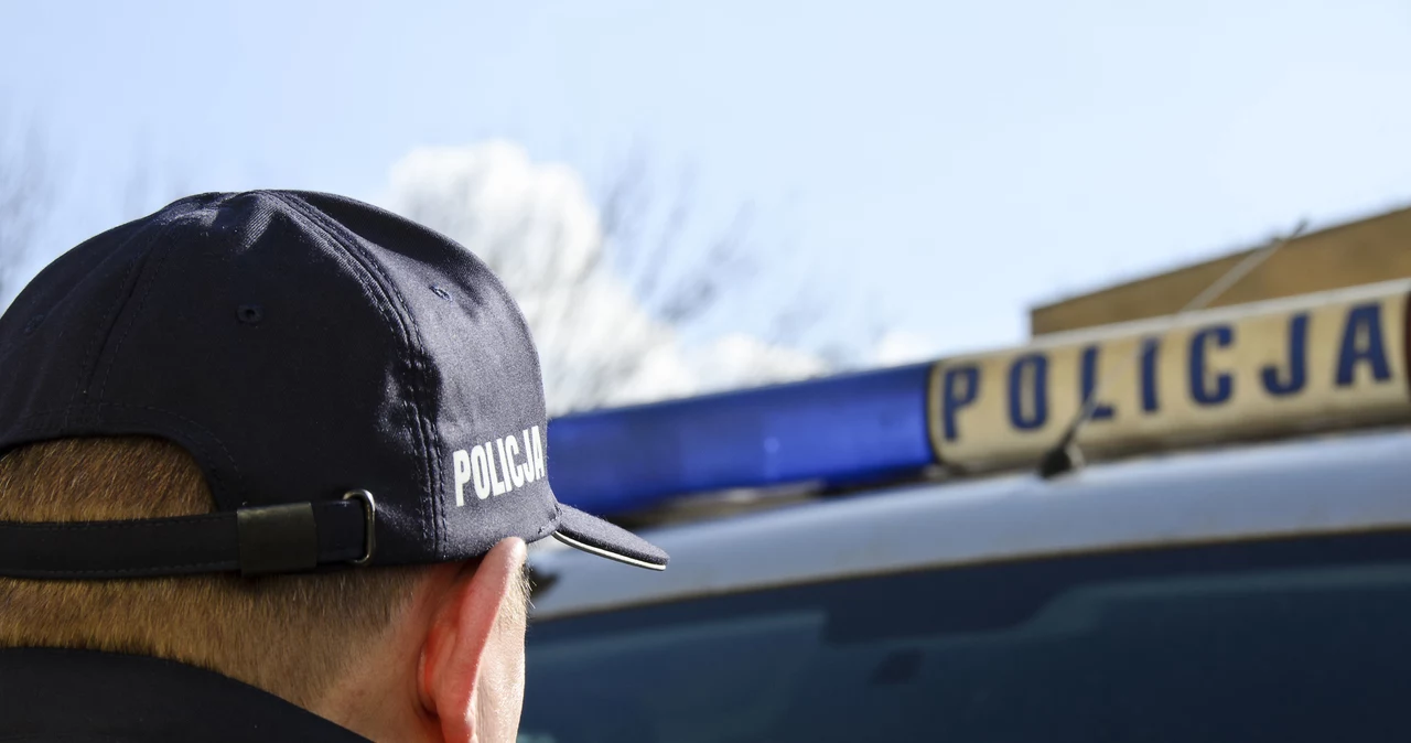 Policja wyjaśnia okoliczności wypadku.