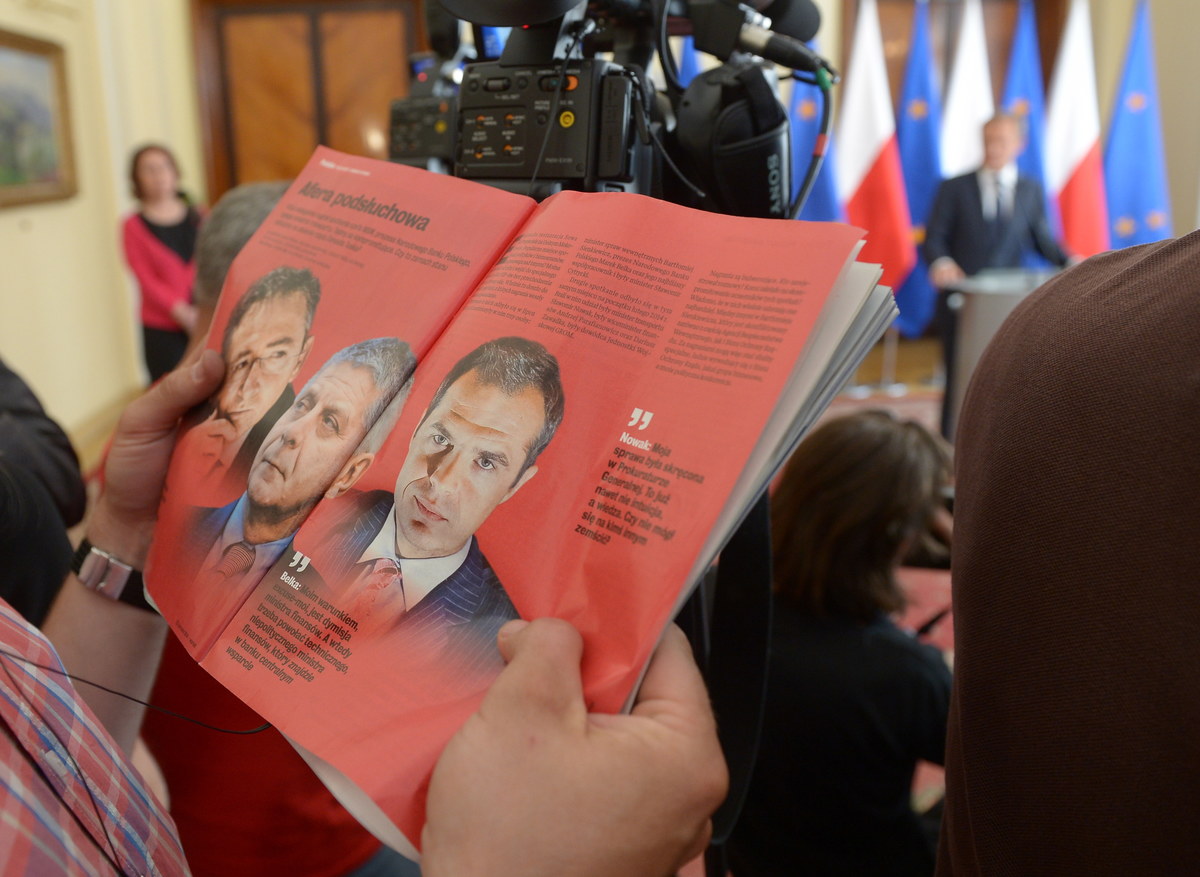 Politycy opozycji są rozczarowani wystąpieniem premiera Donalda Tuska w sprawie upublicznionych rozmów ministra spraw wewnętrznych i szefa NBP. Proponują: konstruktywne wotum nieufności, utworzenie rządu technicznego, skrócenie kadencji parlamentu, powołanie komisji śledczej. 