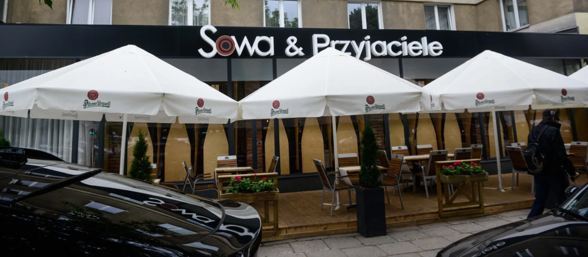 Menedżer restauracji Sowa&Przyjaciele, w której potajemnie nagrano polityków, miał obciążyć dziennikarza "Wprost" - wynika z nieoficjalnych informacji "Rzeczpospolitej" . Łukasz N., menedżer restauracji, to pierwszy podejrzany w aferze taśmowej. 