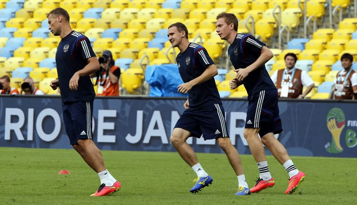 Piłkarze Belgii mogą sobie w niedzielę zapewnić awans do 1/8 finału mistrzostw świata. Muszę jednak w Rio de Janeiro pokonać reprezentację Rosji w meczu, który w zgodnej opinii fachowców zdecyduje o tym, która z tych drużyn będzie najlepsza w grupie H.