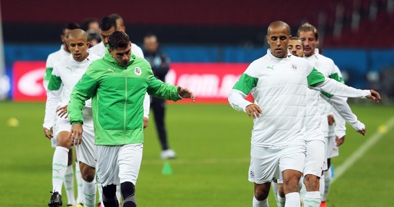 To był prawdziwy grad bramek! Reprezentacja Algierii wygrała z Koreą Południową 4:2! Po raz pierwszy w historii afrykańska drużyna na mundialu zdobyła cztery bramki w jednym spotkaniu. Dzięki zwycięstwu Algierczycy zachowali szanse na awans do 1/8 finału. Ich losy rozstrzygną się w ostatnim meczu, z Rosją.