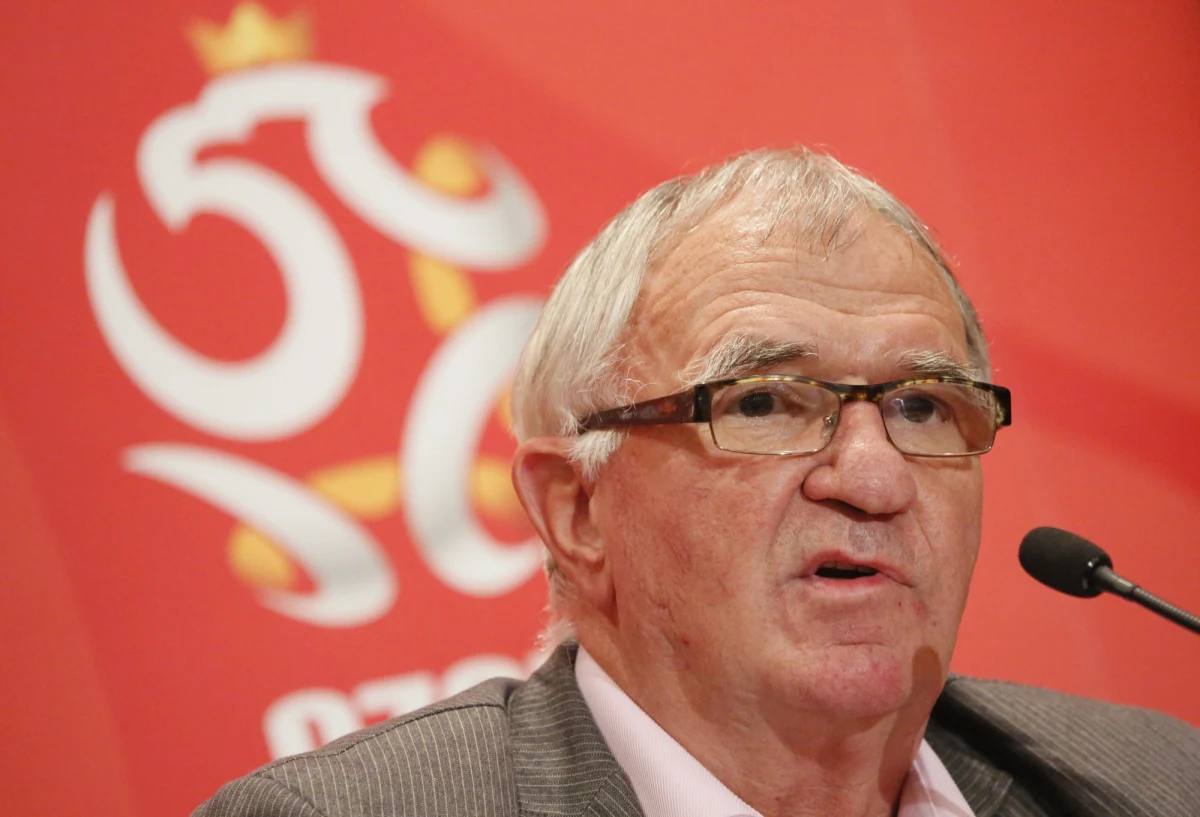 ​Mimo rozegrania większości meczów grupowych nadal trudno wskazać faworyta trwających w Brazylii piłkarskich mistrzostw świata - uważa były selekcjoner polskiej kadry Antoni Piechniczek. "A takie mecze jak USA - Portugalia mogłyby trwać do 4 rano. Żal było iść spać" - dodał. 