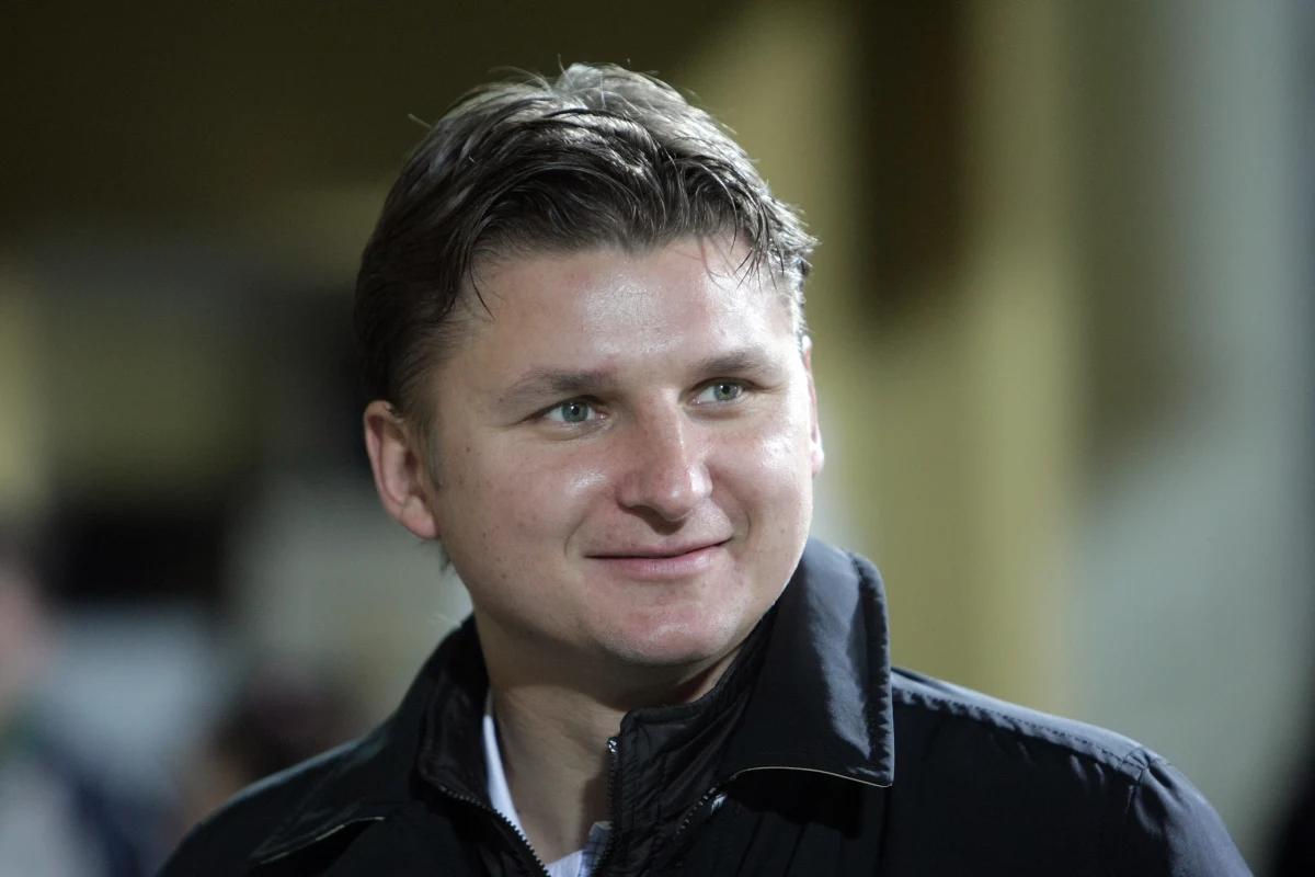 "Zrobił to trochę z ambicji, trochę z głupoty, ale to przede wszystkim waleczność" - tak Marek Citko w rozmowie z Maciejem Jermakowem z redakcji sportowej RMF FM komentuje zachowanie Luisa Suareza, który podczas ostatniego grupowego meczu ugryzł w ramię jednego z Włochów. Były piłkarz reprezentacji Polski zdradził nam też, kto jego zdaniem zagra w finale mundialu.