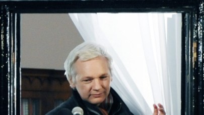 Twórca WikiLeaks... na wybiegu