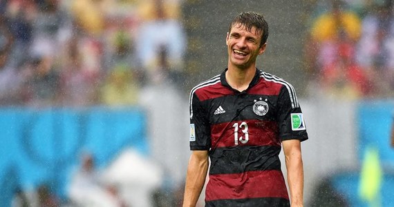 Thomas Mueller, piłkarz Bayernu Monachium, poprowadził w czwartek Niemców do zwycięstwa z USA 1:0 w ich ostatnim meczu grupowym mistrzostw świata w Brazylii i zapewnił awans do 1/8 finału. "On jest maszyną do strzelania bramek" - napisał portal "sportbild.de".