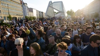  "Golgota Picnic" - prezentacje spektaklu i protesty 