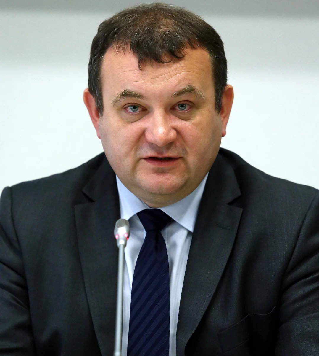 Tygodnik "Wprost" pisze o nowy wątku w aferze taśmowej. Chodzi o tajemnicze uzgodnienia dokonywane podczas spotkania lobbysty Piotra Wawrzynowicza z wiceministrem środowiska Stanisławem Gawłowskim. 