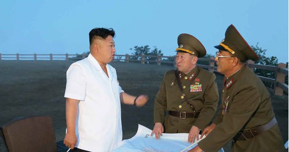 Postawienie przed sądem dwóch amerykańskich turystów zapowiedziały władze Korei Północnej. Jeffrey Fowle i Matthew Miller Todd odpowiedzą za "zbrodnie przeciwko państwu" - poinformowała oficjalna północnokoreańska agencja prasowa KCNA.