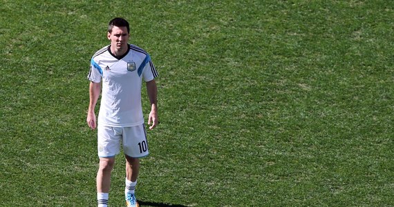 Argentyńczyk Lionel Messi do tej pory zagrał w czterech spotkaniach piłkarskich mistrzostw świata w Brazylii. W każdym spotkaniu został wybrany najlepszym zawodnikiem meczu. Pod tym względem strzelec czterech bramek w mundialu nie ma sobie równych.