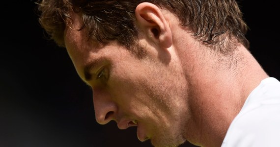 Andy Murray odpadł z wielkoszlemowego turnieju tenisowego na trawiastych kortach w Wimbledonie. Brytyjczyk przegrał w ćwierćfinale z Bułgarem Grigorem Dimitrowem 1:6, 6:7 (4-7), 2:6.