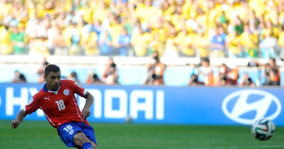 Komisja techniczna FIFA uznała, że Chilijczyk Gonzalo Jara nie strzelił samobójczej bramki w meczu 1/8 finału mistrzostw świata z Brazylią. Gola zapisano na konto Brazylijczyka Davida Luiza. Gospodarze mundialu pokonali rywali po karnych 3-2. 
