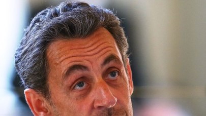 Sarkozy kontratakuje: Stawia się w roli ofiary 