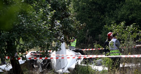 Prokuratorzy potwierdzają, że 40-latek, który przeżył katastrofę samolotu w Topolowie pod Częstochową, złożył szczegółowe zeznania. Jednak ich treść nie została ujawniona. Na przesłuchanie mężczyzny zezwolili lekarze. Odbyło się ono w szpitalu i trwało 1,5 godziny.