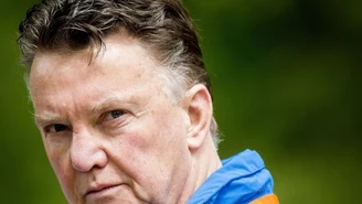 Louis van Gaal dyryguje Manchesterem United z Brazylii