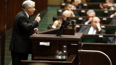 Kaczyński w Sejmie: Rząd jest zły i niesprawny. Chmura nadużyć i podejrzeń 