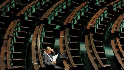 Dziś głosowania ws. szefa MSW i wotum nieufności