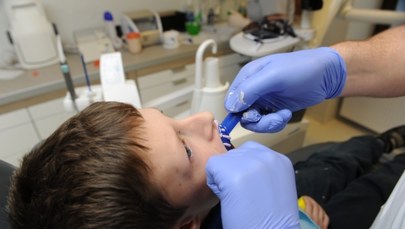 Zęby polskich dzieci bardziej zepsute niż białoruskich