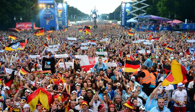 MŚ 2014: Szaleństwo w Berlinie - 250 tys. fanów w Strefie Kibica