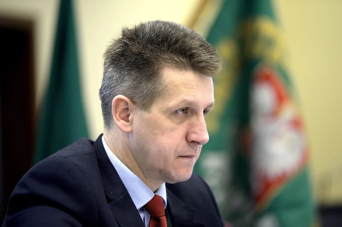 Prokuratorzy w ubiegłą środę postanowili o przeszukaniu następnego dnia rzeszowskiego biura poselskiego szefa klubu PSL Jana Burego, nie znając kalendarza politycznego i terminu głosowań w Sejmie - powiedział prok. Maciej Kujawski z Prokuratury Generalnej.
